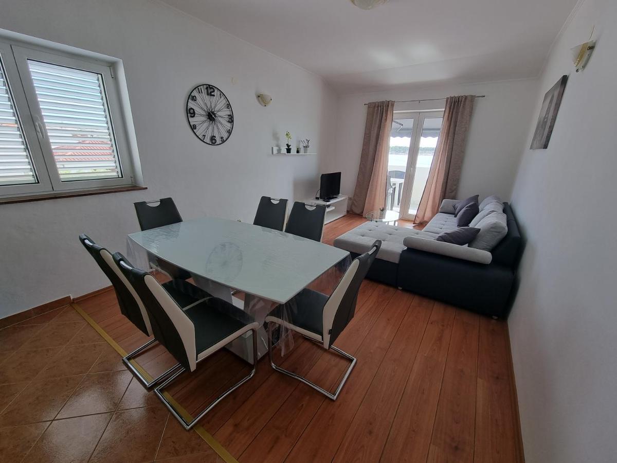Fam. Grce Appartement *